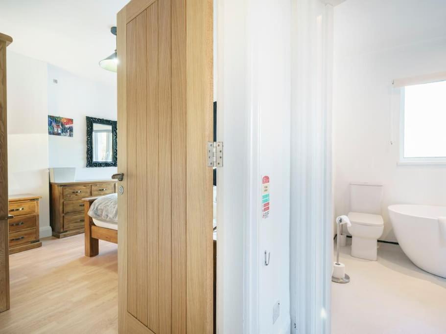 Friars Bush House Belfast - Stunning 4 Bedroom Detached House In Exclusive Queens Quarter Luxury Belfast City Centre Экстерьер фото